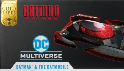 DC Multiverse Batmobile with Batman Beyond (Gold Label - Batman Beyond)