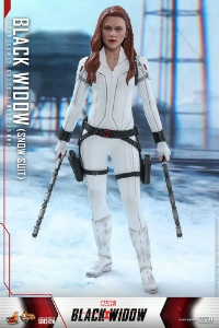 Hot Toys Marvel Black Widow (Snow Suit Version)