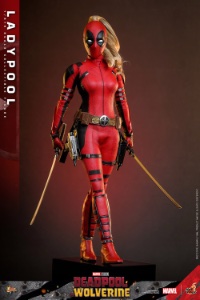 Hot Toys Marvel Ladypool