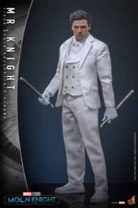 Hot Toys Marvel Mr. Knight