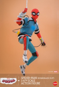 Hot Toys Marvel Spider-Man (Homemade Suit)