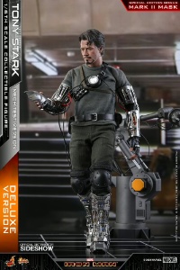 Hot Toys Marvel Tony Stark (Special Edition - Mech Test Deluxe Version)