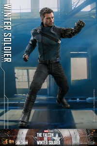 Hot Toys Marvel Winter Soldier (Falcon and the Winter Soldier)