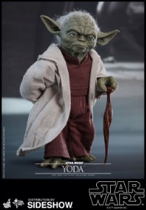 Star Wars Hot Toys Star Wars Yoda (Attack of the Clones)